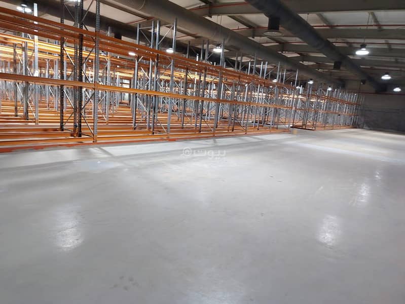 warehouse in As Sarawat, Jeddah 2