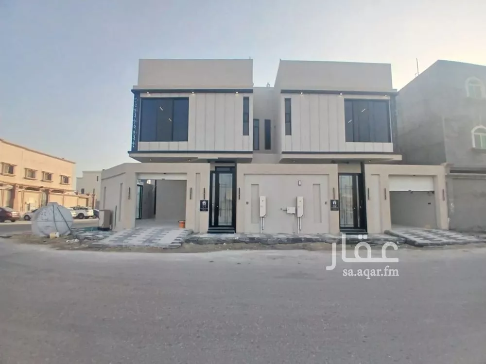 7 bedroom villa in As Sawari 8