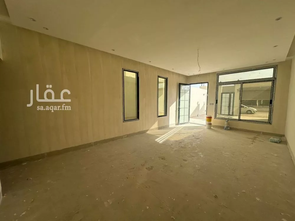 فيلا 7 غرف في الأمواج 4