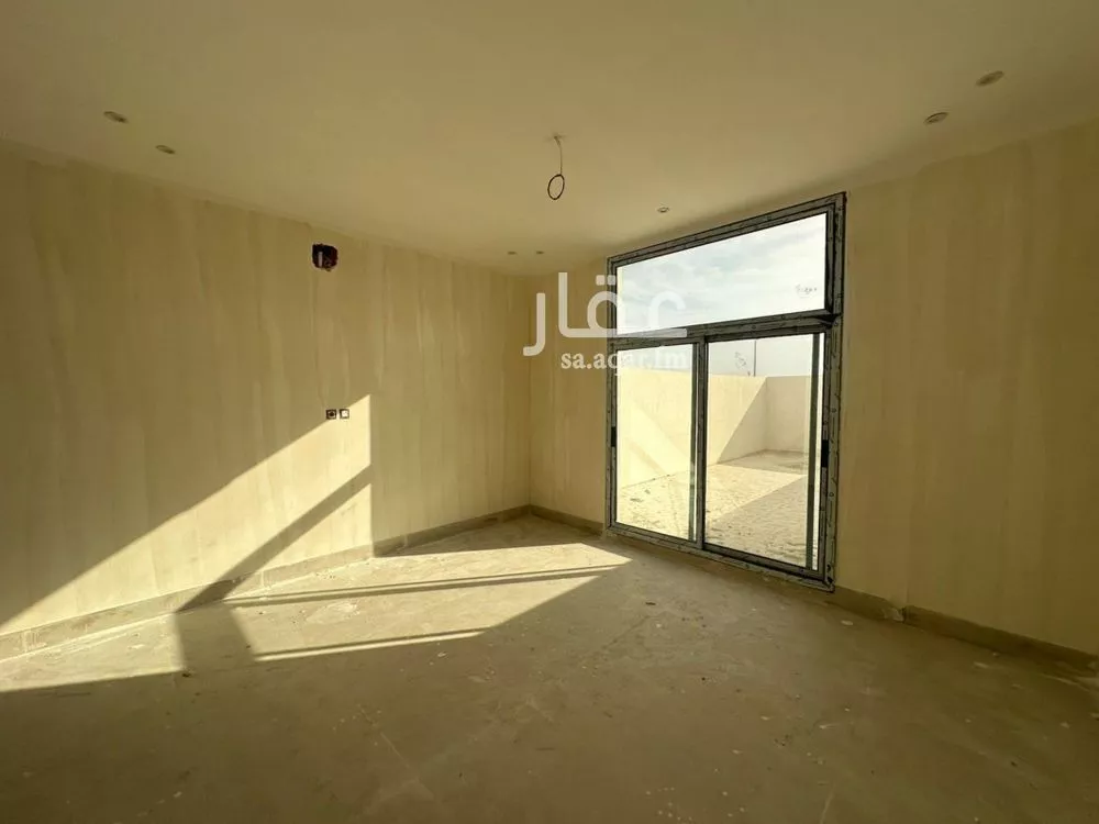 7 bedroom villa in Al Amwaj 3