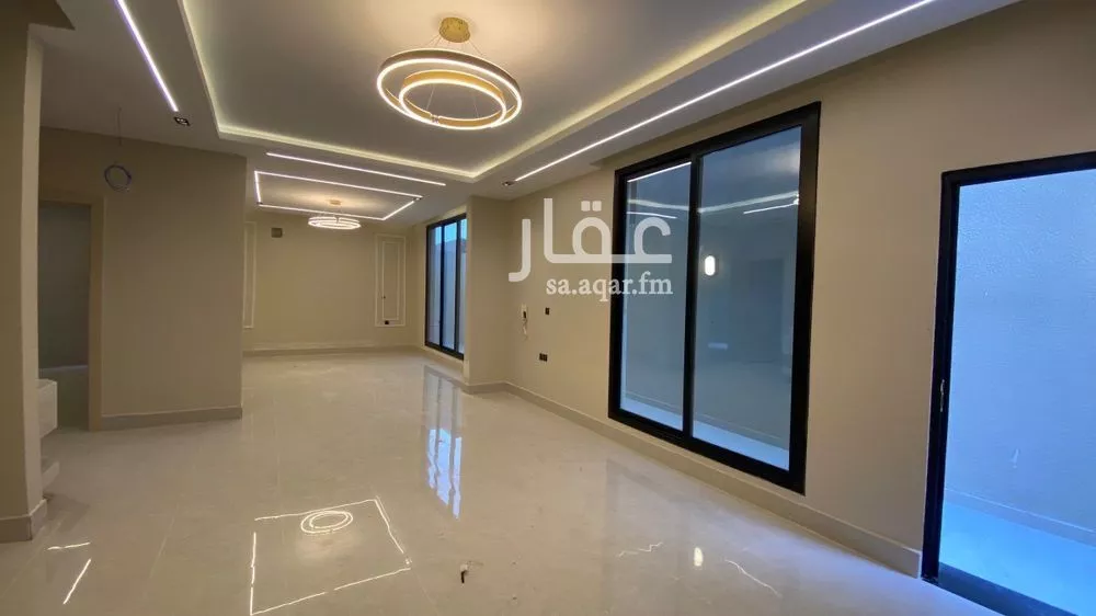 فيلا 7 غرف في الأمواج 7