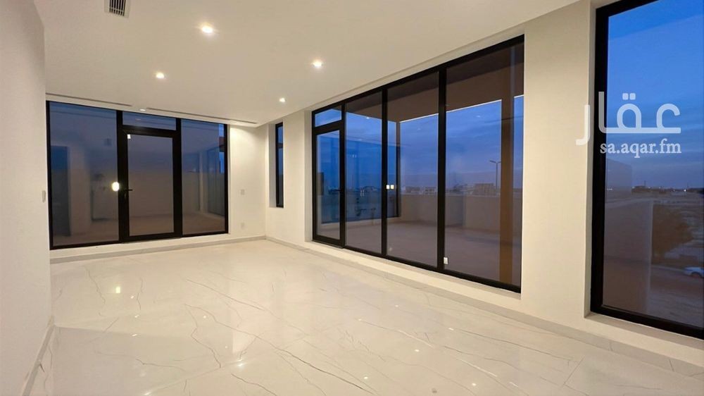 7 bedroom villa in Ishbiliyah, Eastern Province 2
