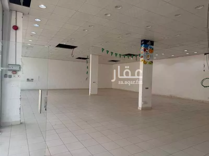 shop in Ishbiliyah, Riyadh 4