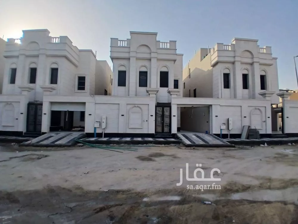 فيلا 9 غرف في الأمواج 2