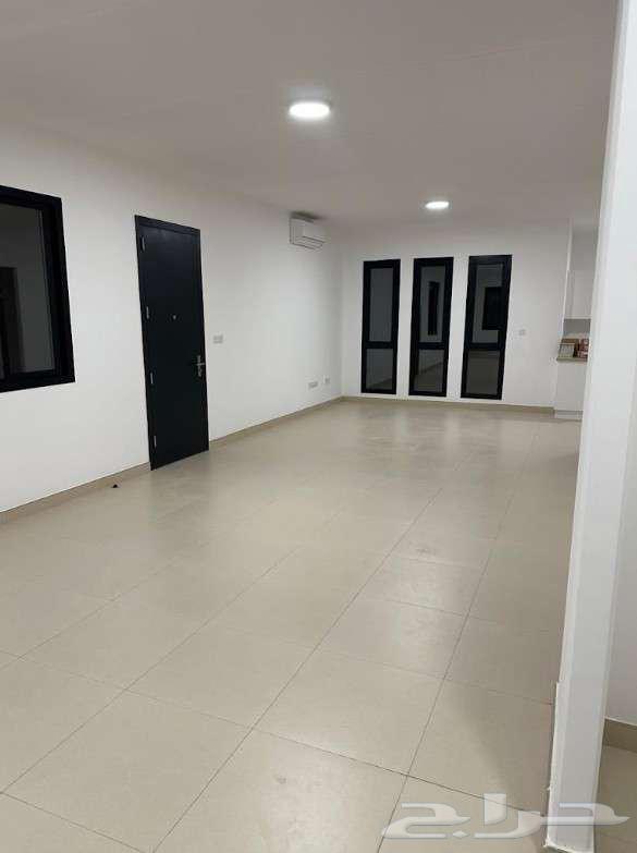 3 bedroom villa in King Abdul Aziz, Riyadh 3