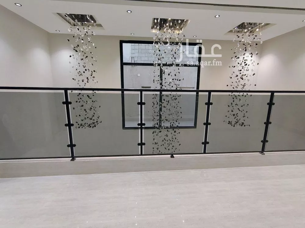 8 bedroom villa in As Sawari 8