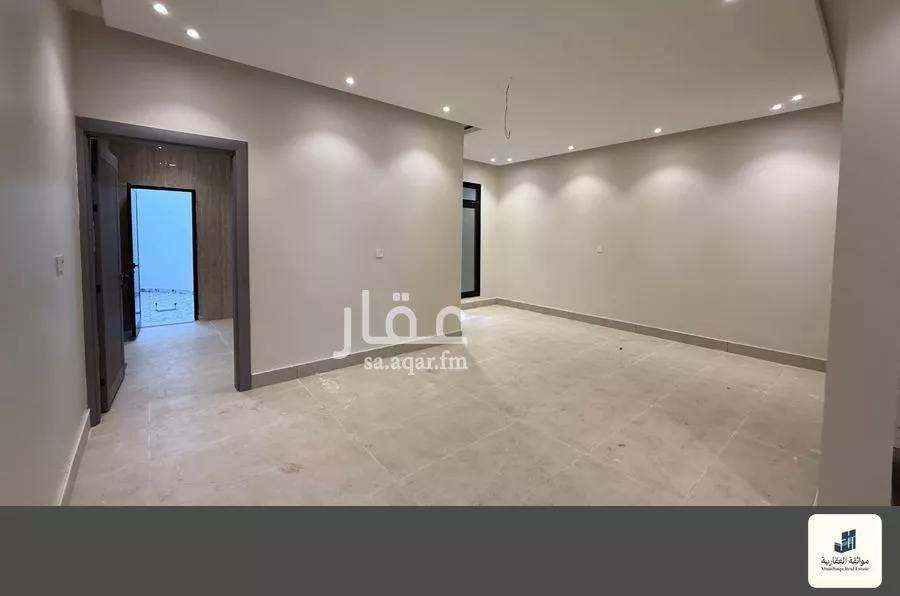 5 bedroom villa in Al Amwaj, Eastern Province 8