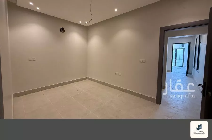 5 bedroom villa in Al Amwaj, Eastern Province 9