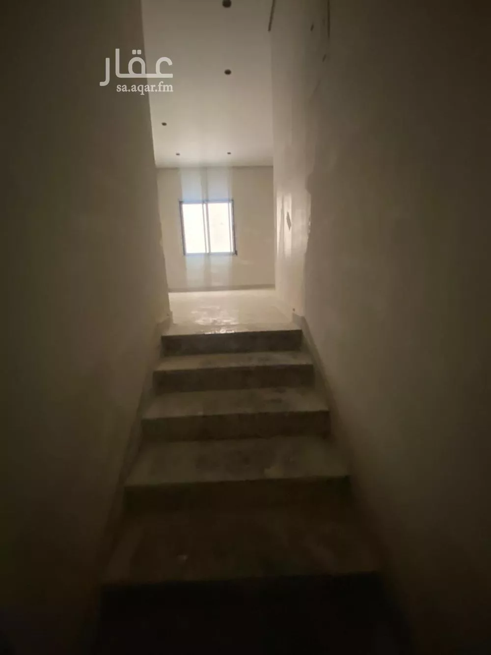 فيلا 6 غرف في الشراع 16