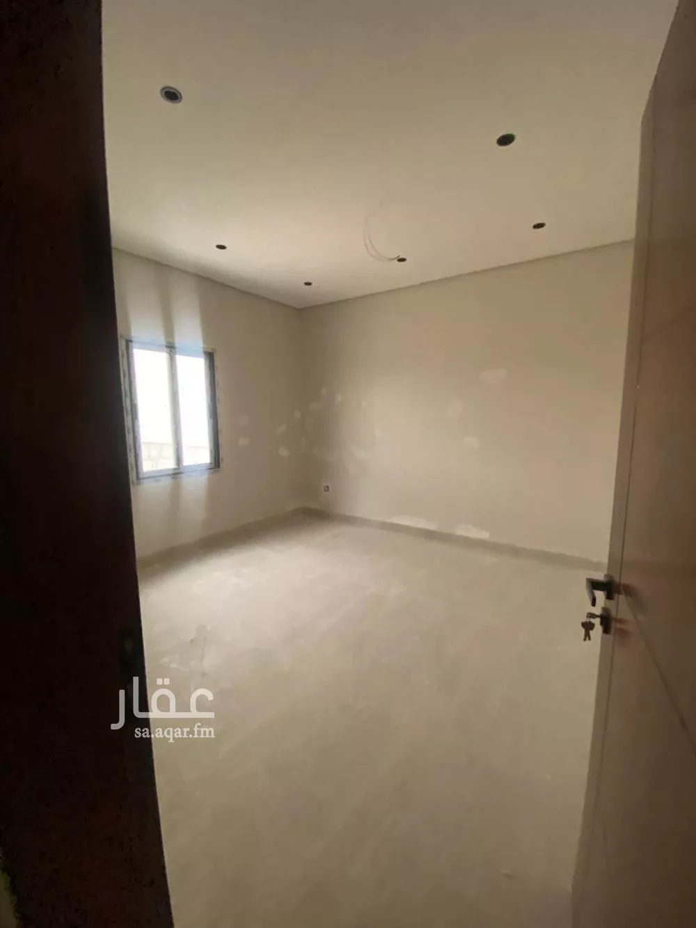 فيلا 6 غرف في الشراع 20