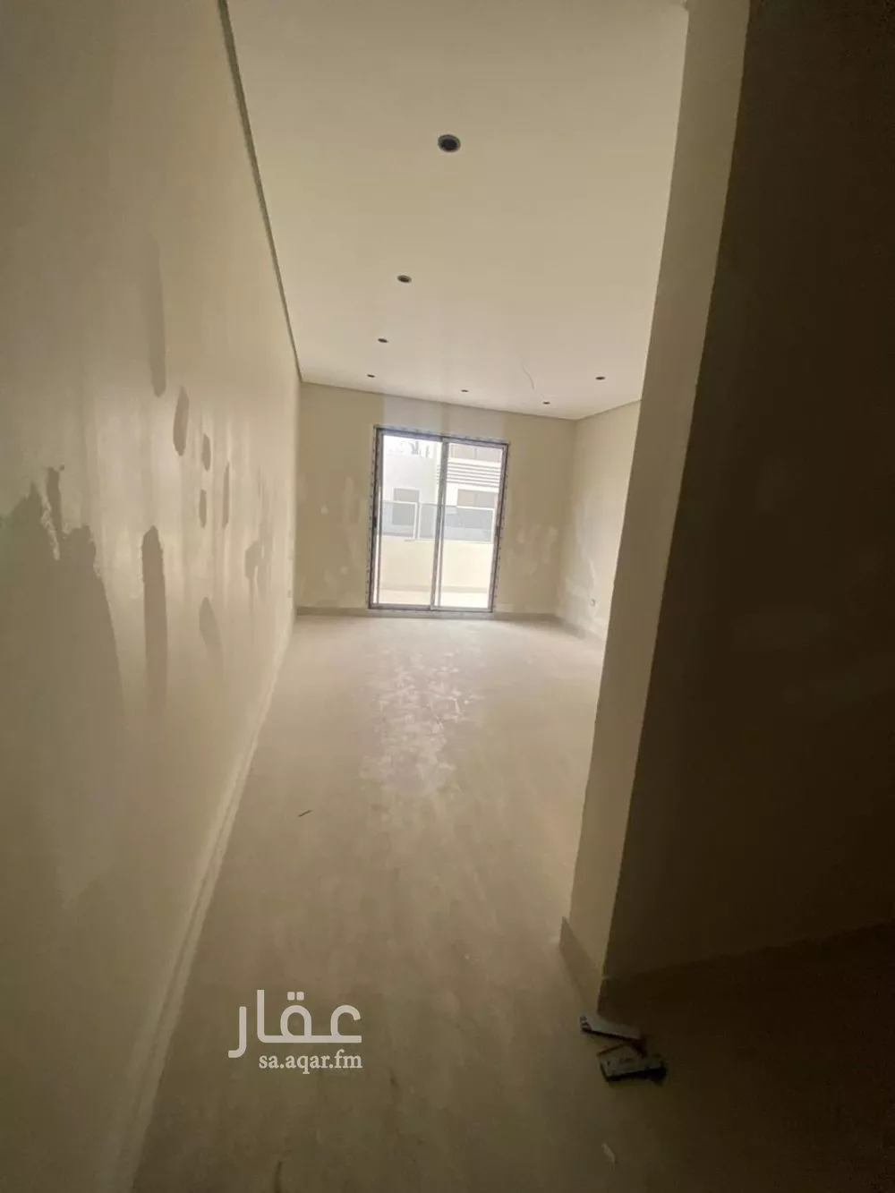 فيلا 6 غرف في الشراع 22