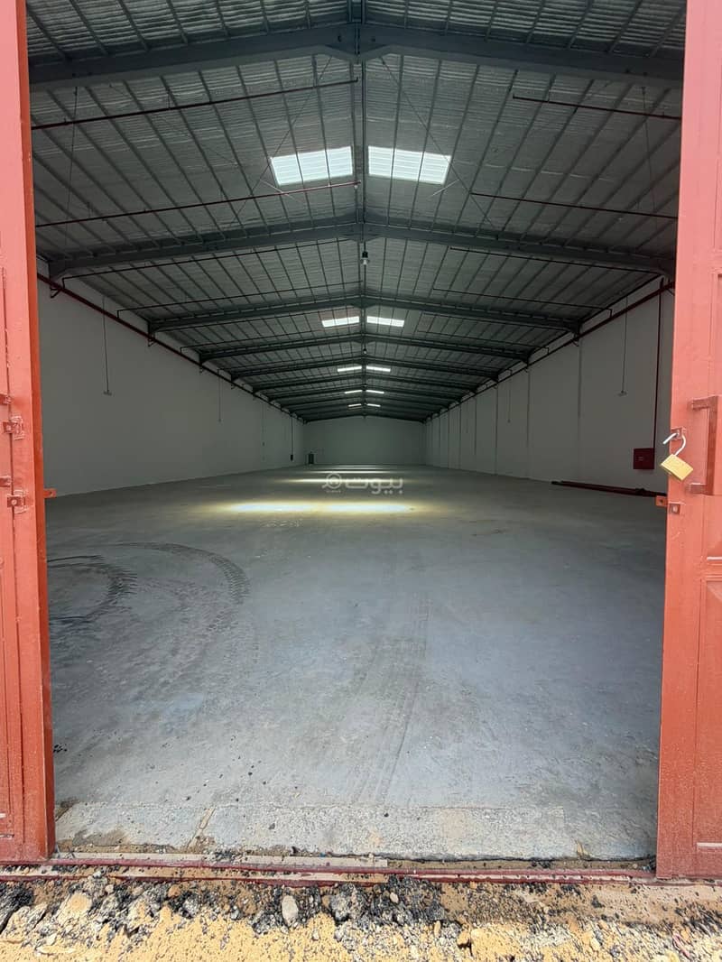 warehouse in Mansuriyah, Riyadh 8