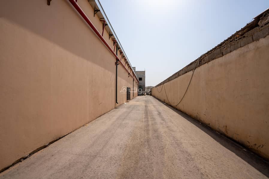 warehouse in Al Sulay, Riyadh 2
