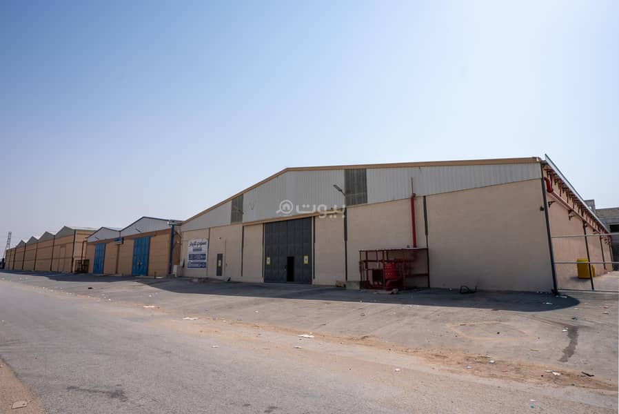 warehouse in Al Sulay, Riyadh 4