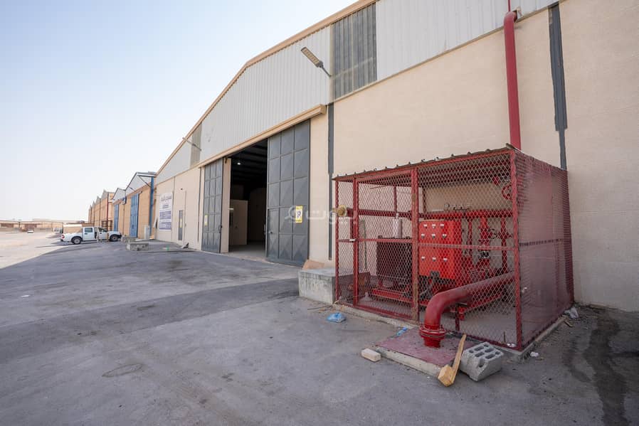 warehouse in Al Sulay, Riyadh 18