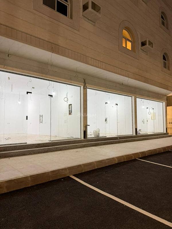 shop in Al Qaswa, Madinah 4