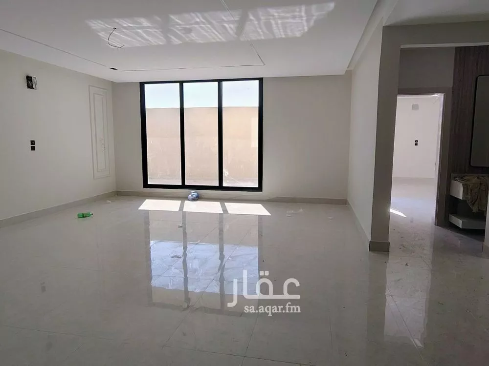 8 bedroom villa in Al Aqiq 3