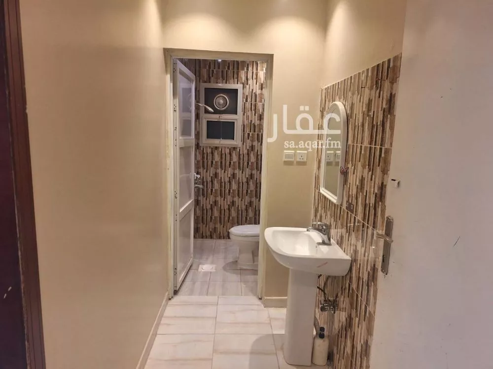 دور 3 غرف في العارض 15