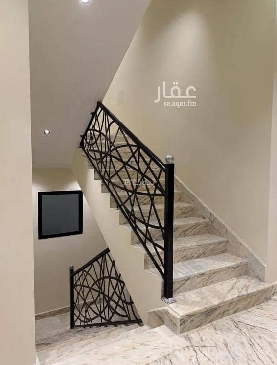 عقار  في الصحافة، الرياض 6