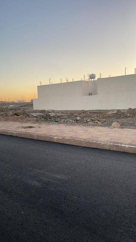 land in Al Rumanah, Madinah 2