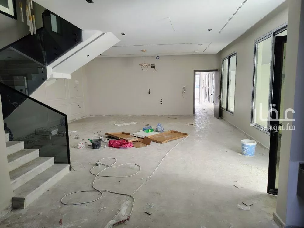 8 bedroom villa in As Sawari 3