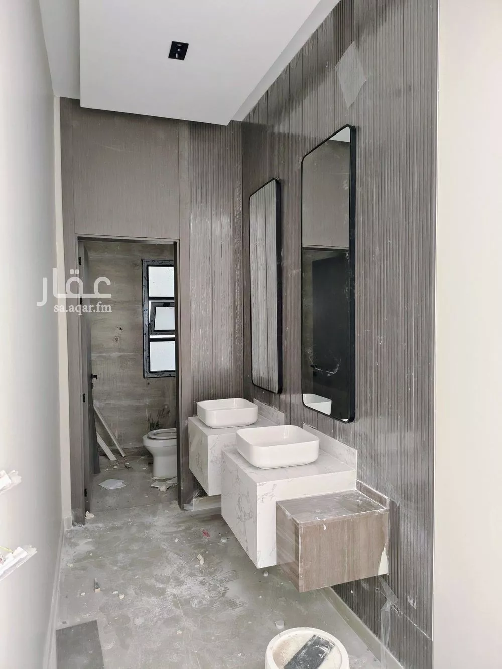 8 bedroom villa in As Sawari 5