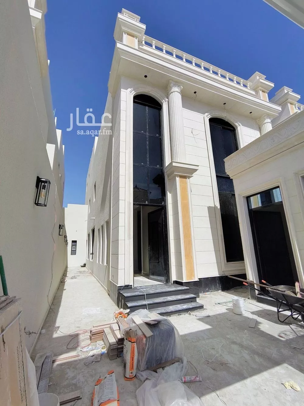 8 bedroom villa in As Sawari 6