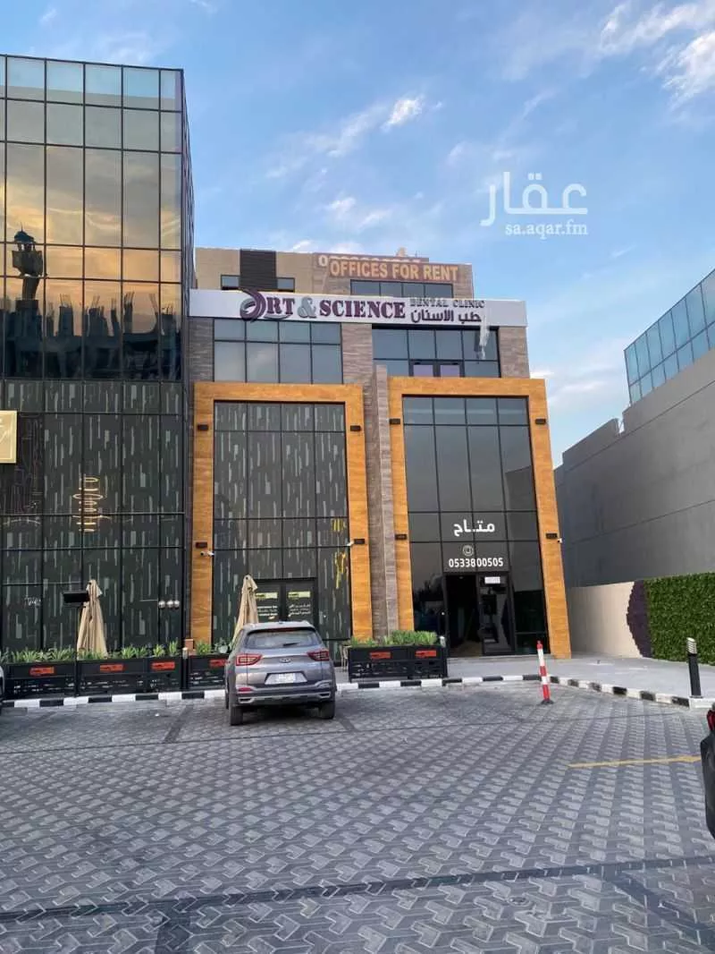 300 sqm shop in Al Corniche 6