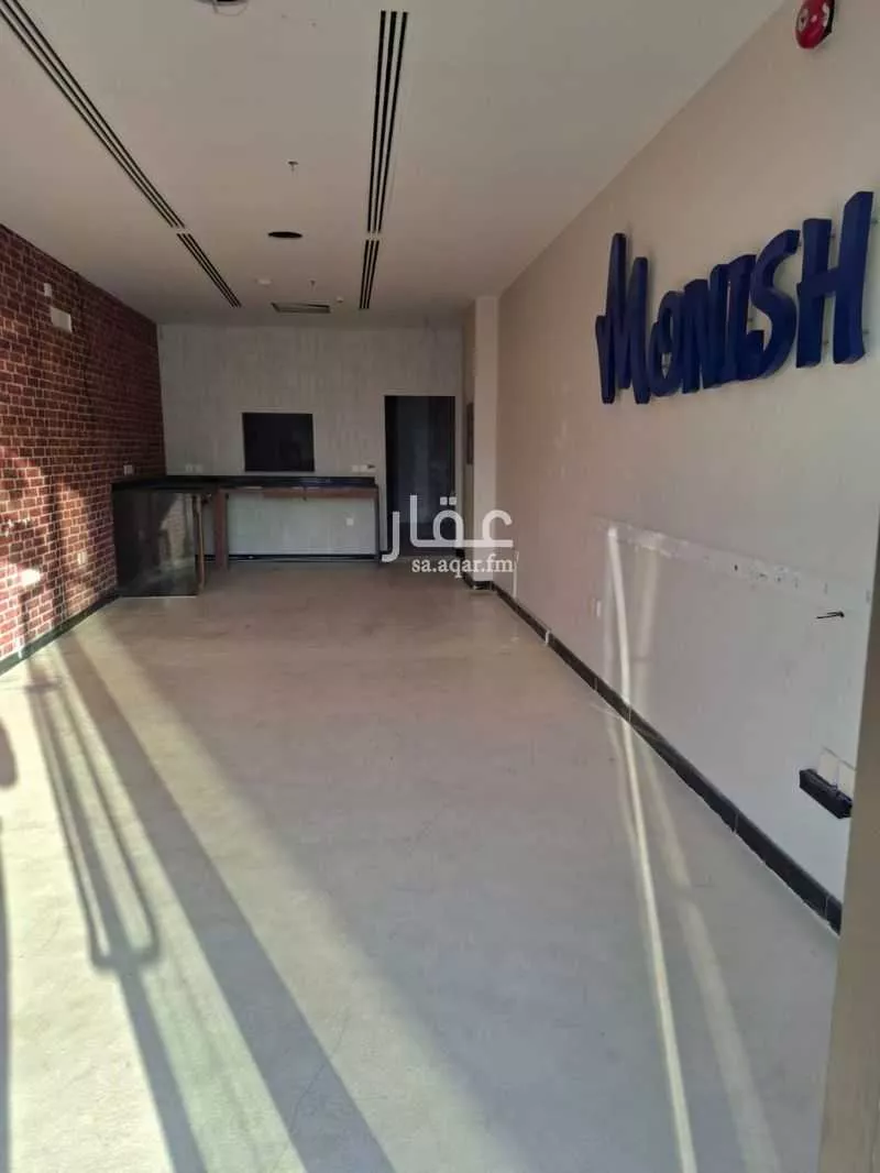 75 sqm shop in Al Olaya 6