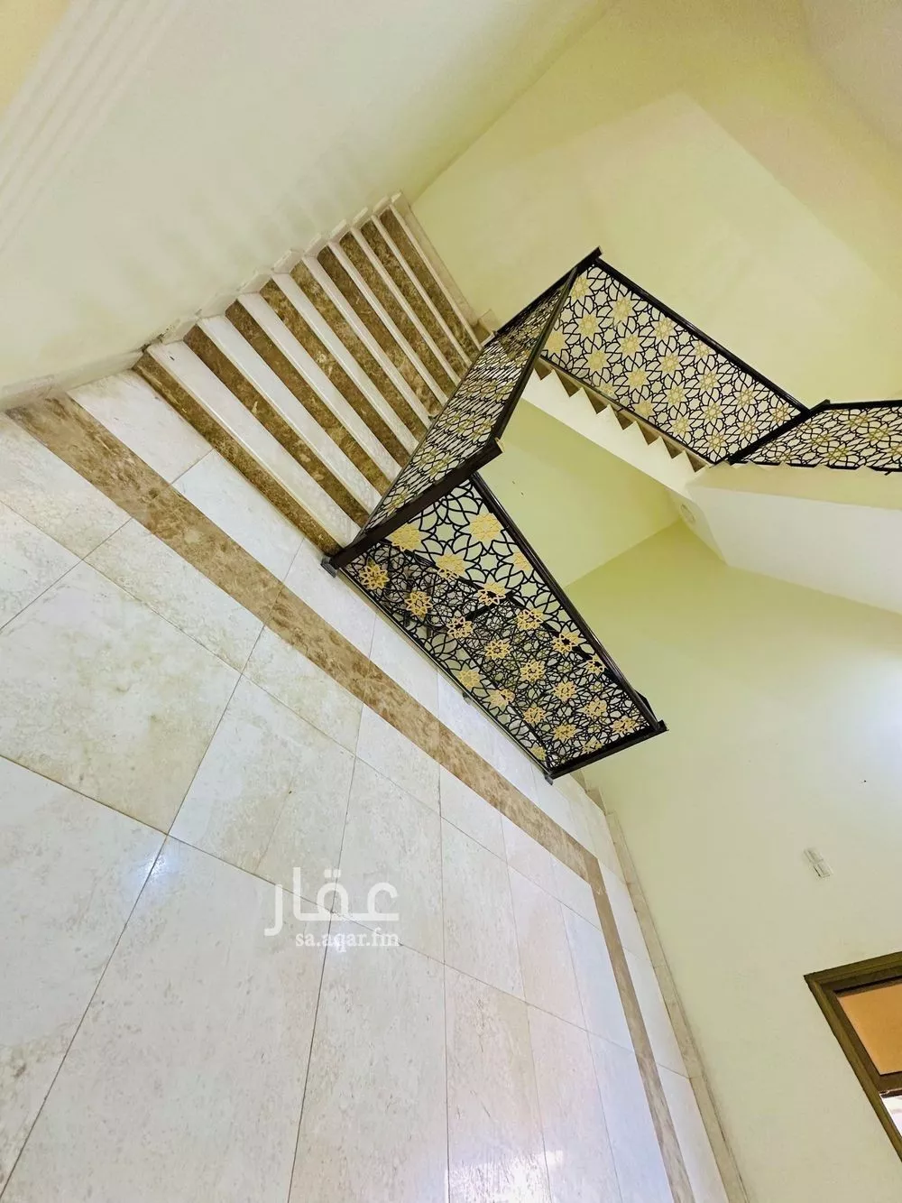 محل 265 م² في البندرية 6