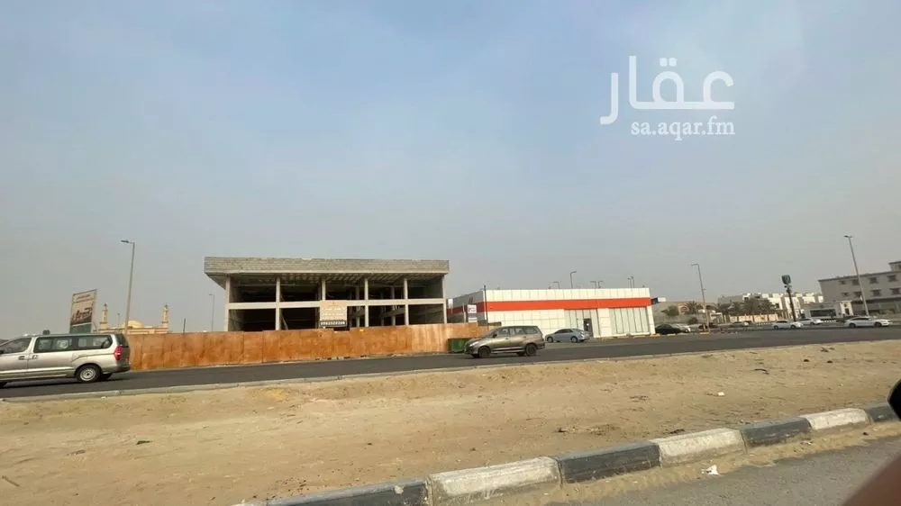 1182 sqm shop in As Sawari 3