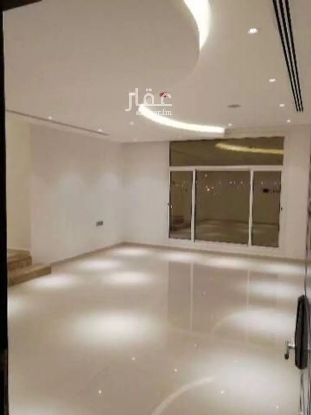 837 sqm building in Al Hamra 20