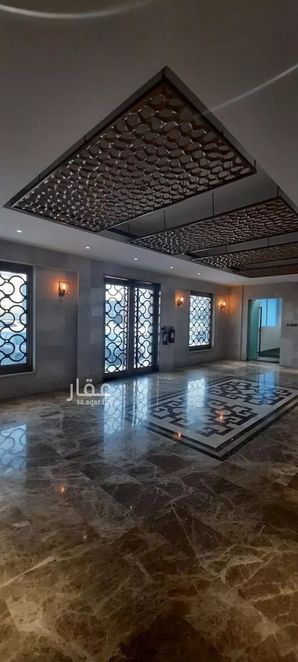 837 sqm building in Al Hamra 21