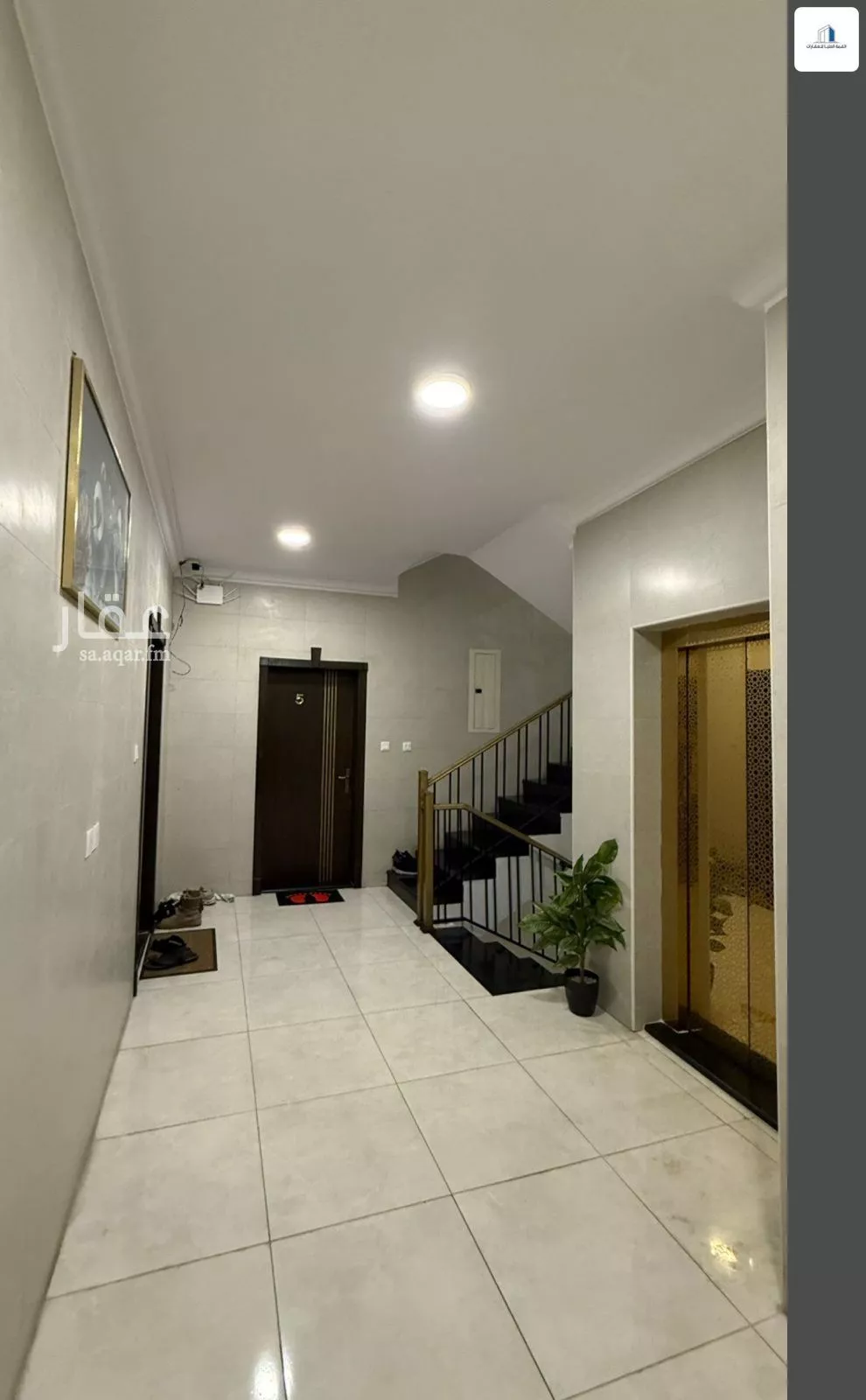 عمارة 162 م² في الثقبة 8