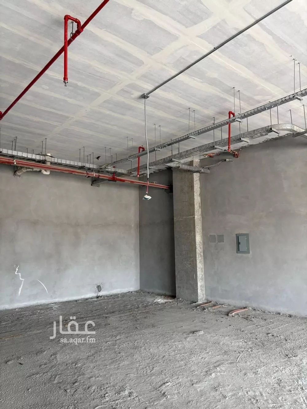 محل 113 م² في التحلية 2