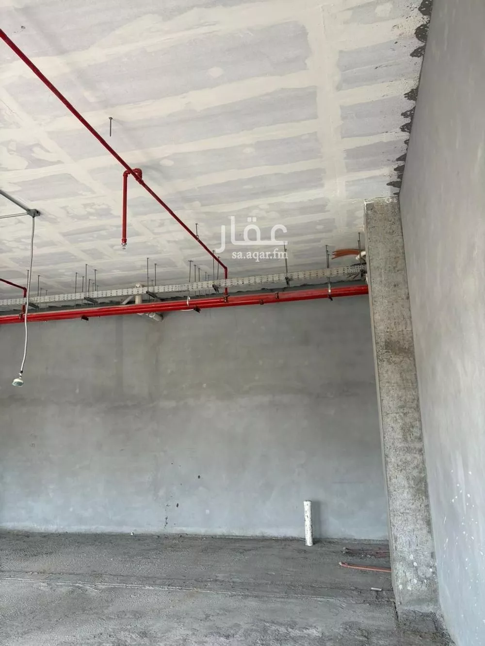 92 sqm shop in At Tahliyah 6