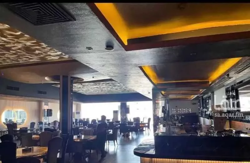 1726 sqm shop in North Al Khobar 2