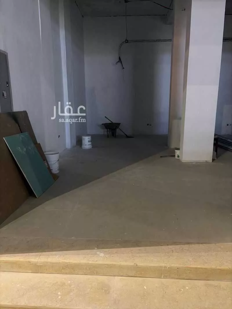 218 sqm shop in North Al Khobar 7