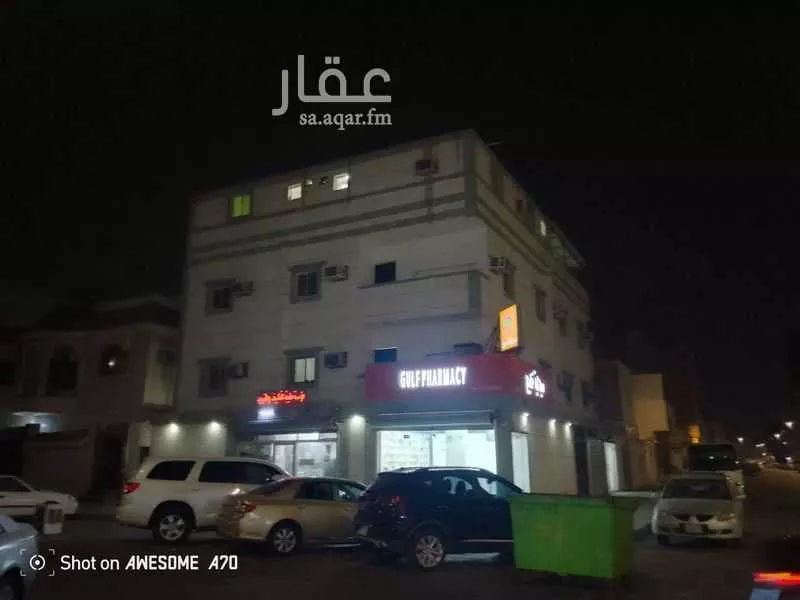 325 sqm building in Al Thuqbah 2