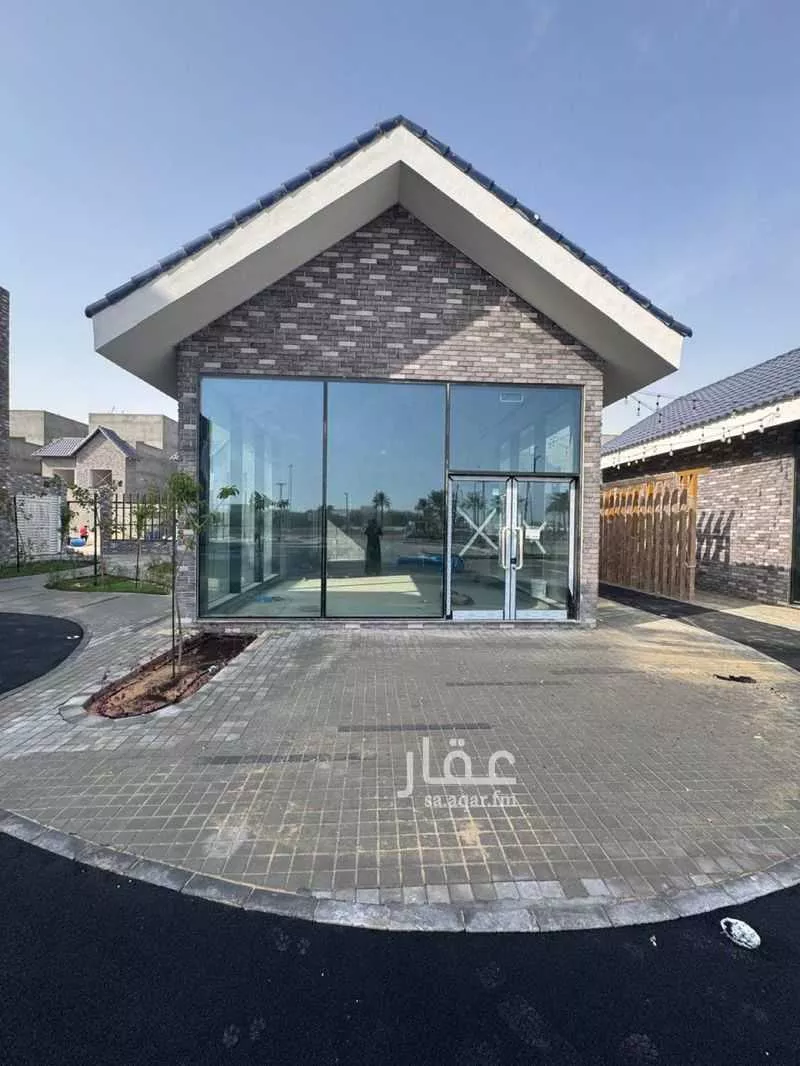8973 sqm shop in At Tahliyah 5