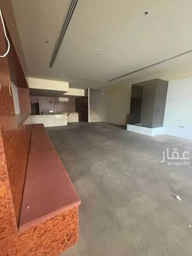 محل 4815 م² في اليرموك 2