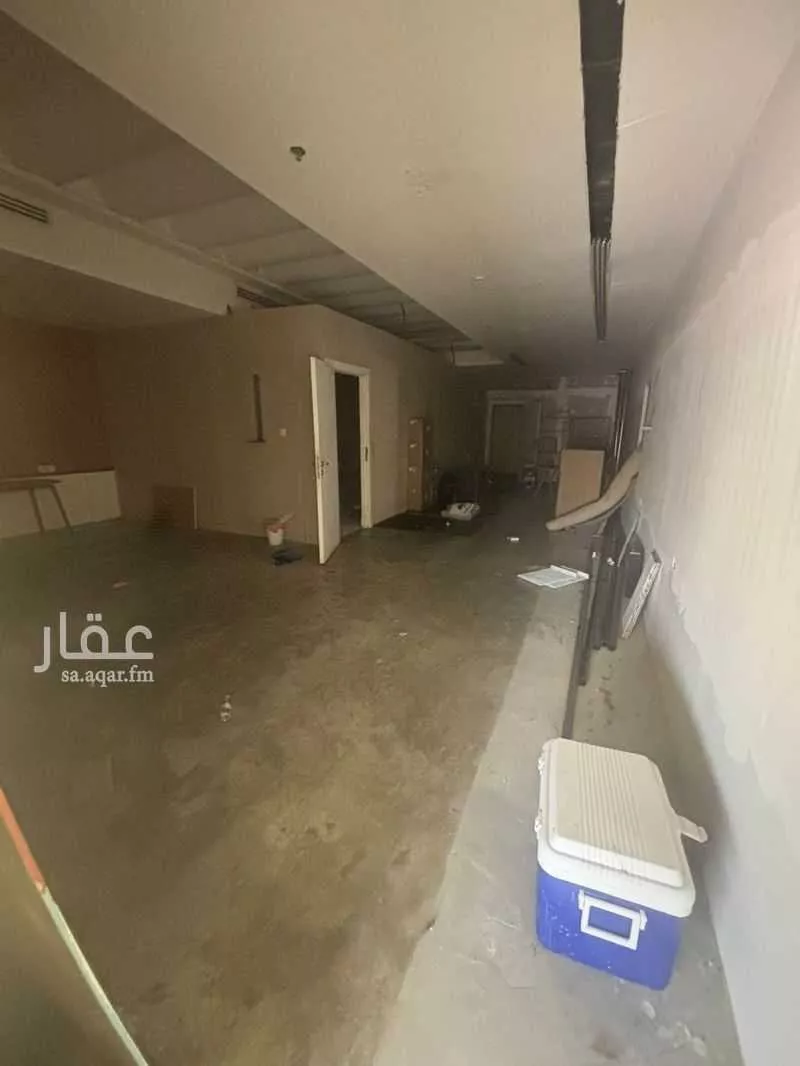 محل 4815 م² في اليرموك 4