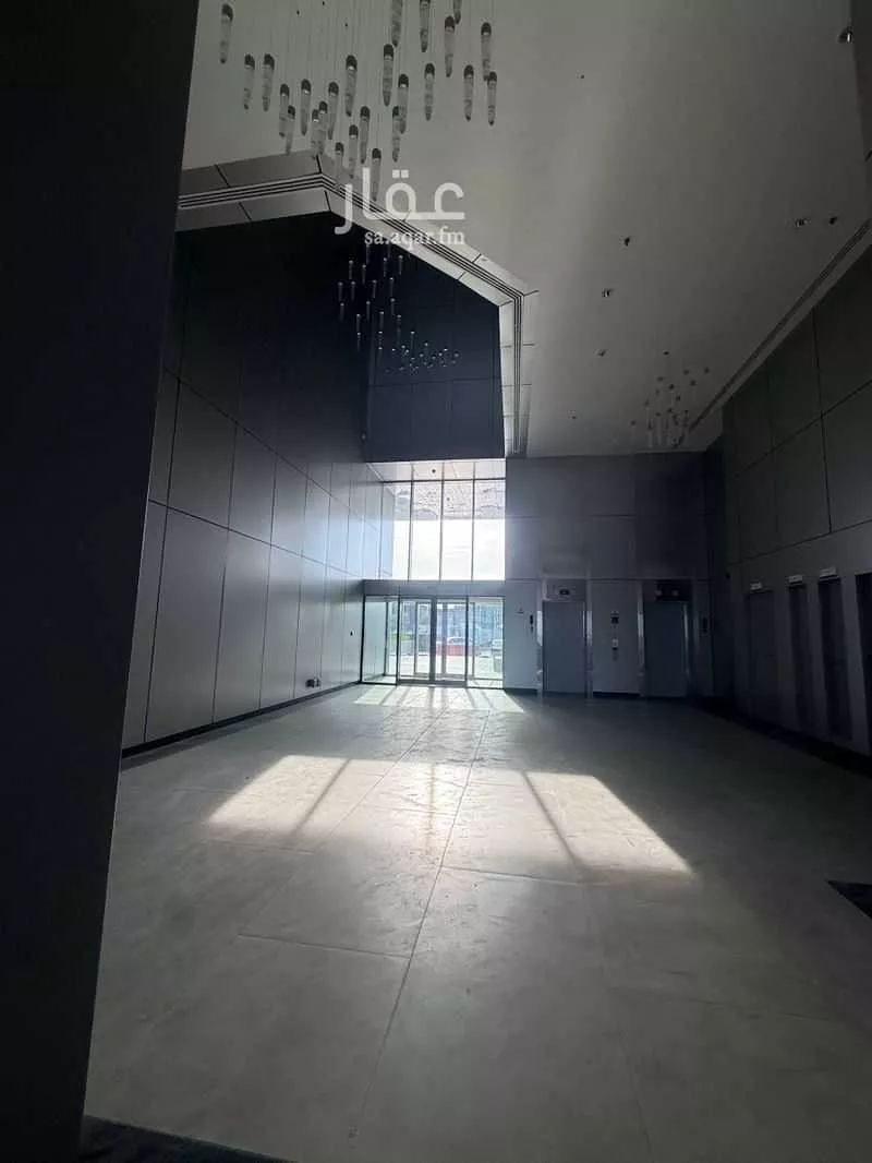 محل 2100 م² في الخبر الشمالية 7