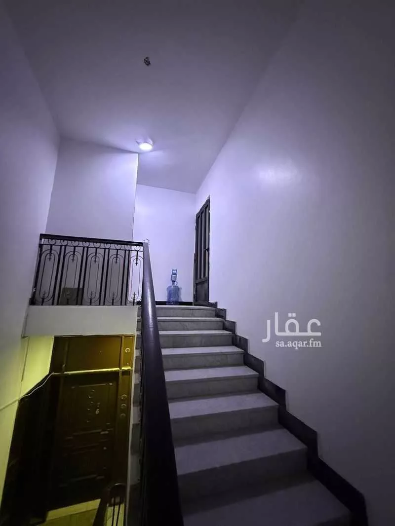 عمارة 348 م² في مدينة العمال 6