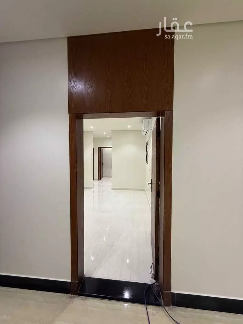 عمارة 325 م² في الثقبة 6