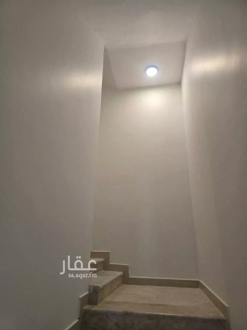 عمارة 325 م² في الخبر الجنوبية 6