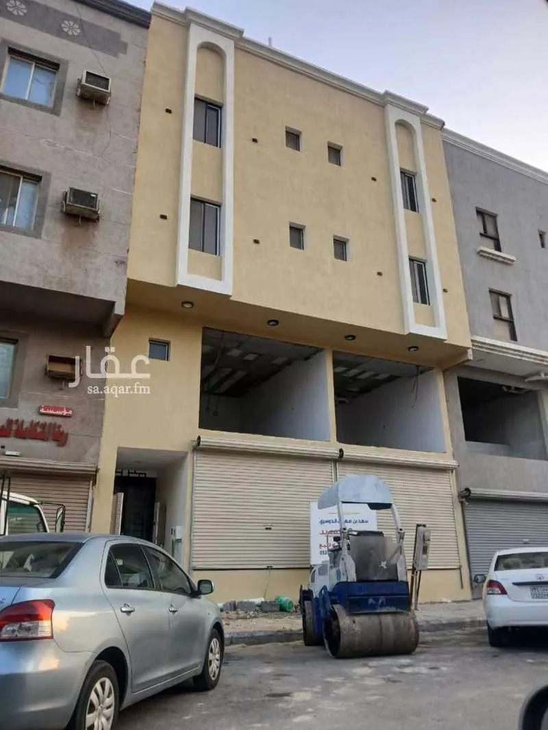 162 sqm building in Al Thuqbah 2