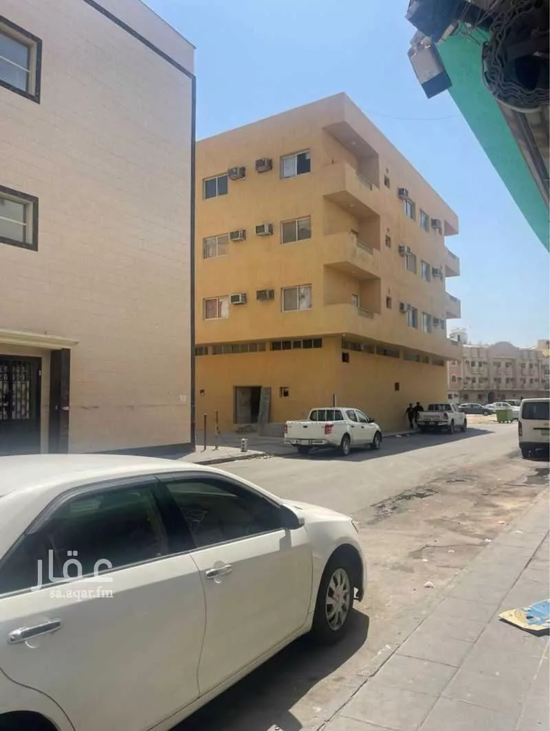 عمارة 2300 م² في الخبر الجنوبية 6