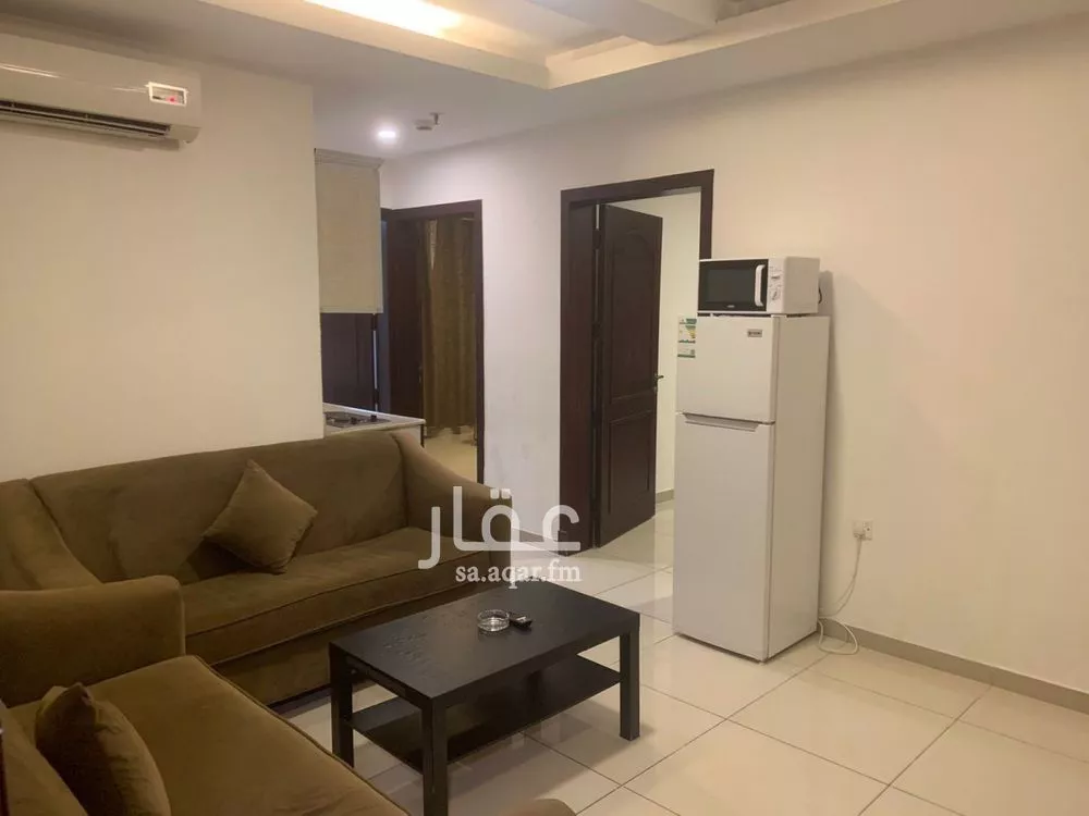 616 sqm building in Al Olaya 3