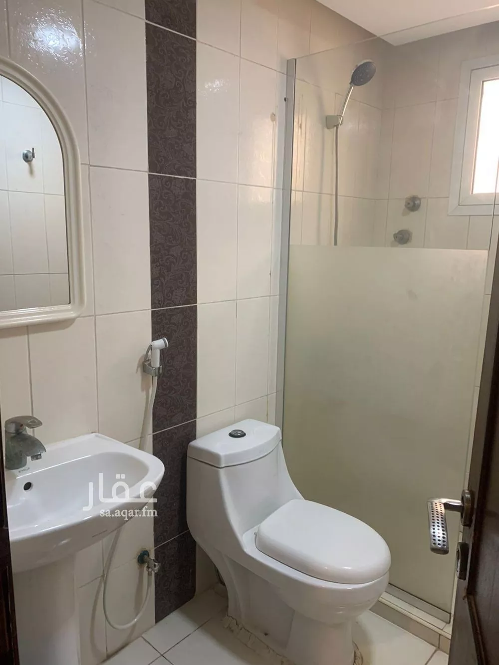 616 sqm building in Al Olaya 4